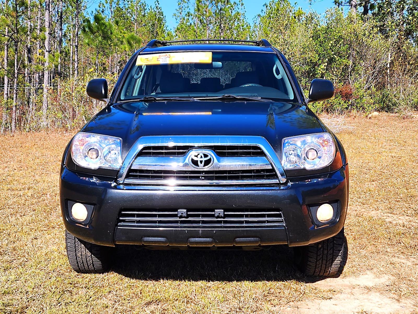 2007 Grey Toyota 4Runner Sport Edition 4WD (JTEBU14R178) with an 4.0L V6 DOHC 24V engine, 5-Speed Automatic Overdrive transmission, located at 18001 Kellogg Rd, Saucier, MS, 39574, (228) 832-1441, 139.421463, -76.641457 - Photo #5