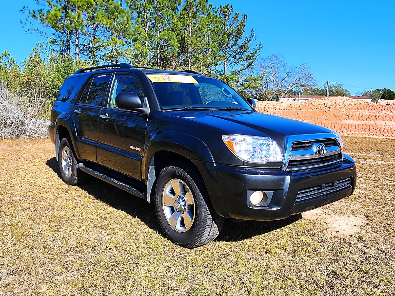 2007 Grey Toyota 4Runner Sport Edition 4WD (JTEBU14R178) with an 4.0L V6 DOHC 24V engine, 5-Speed Automatic Overdrive transmission, located at 18001 Kellogg Rd, Saucier, MS, 39574, (228) 832-1441, 139.421463, -76.641457 - Photo #6