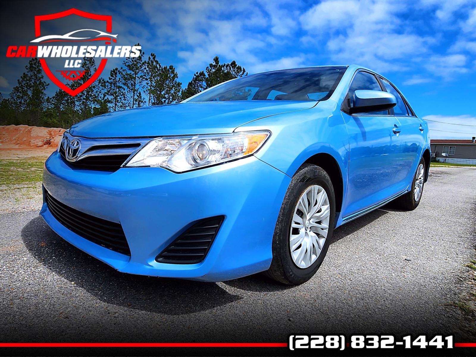 2012 Blue Toyota Camry LE (4T4BF1FK8CR) with an 2.5L L4 DOHC 16V engine, 6-Speed Automatic transmission, located at 18001 Kellogg Rd., Saucier, MS, 39574, (228) 832-1441, 0.000000, 0.000000 - SUPER SHARP !! 2012 TOYOTA CAMRY LE – TOYOTA Strong! - 2.5L DOHC 16V – Runs GREAT - Just Serviced! – FUEL SAVER!! est. 35 MPG hwy! – AUTOMATIC Transmission – Ice COLD A/C – Touchscreen -AM // FM // XM // CD // USB // BLUETOOTH Stereo – CRUISE wi - Photo #0