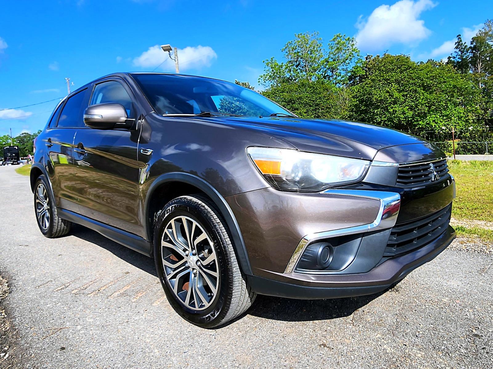 2016 Mitsubishi Outlander Sport 2.4 ES CVT (JA4AP3AW1GZ) with an 2.4L L4 DOHC 16V engine, CVT transmission, located at 18001 Kellogg Rd., Saucier, MS, 39574, (228) 832-1441, 0.000000, 0.000000 - CLEAN CARFAX !! 2016 MITSUBISHI OUTLANDER SPORT SE – MITSUBISHI Strong! - 2.4L DOHC 16V – Runs GREAT - Just Serviced! – CLEAN CARFAX Vehicle! – AUTOMATIC Transmission – Ice COLD A/C – AM // FM // CD // AUX // MP3 // BLUETOOTH Stereo – CRUISE wi - Photo #3