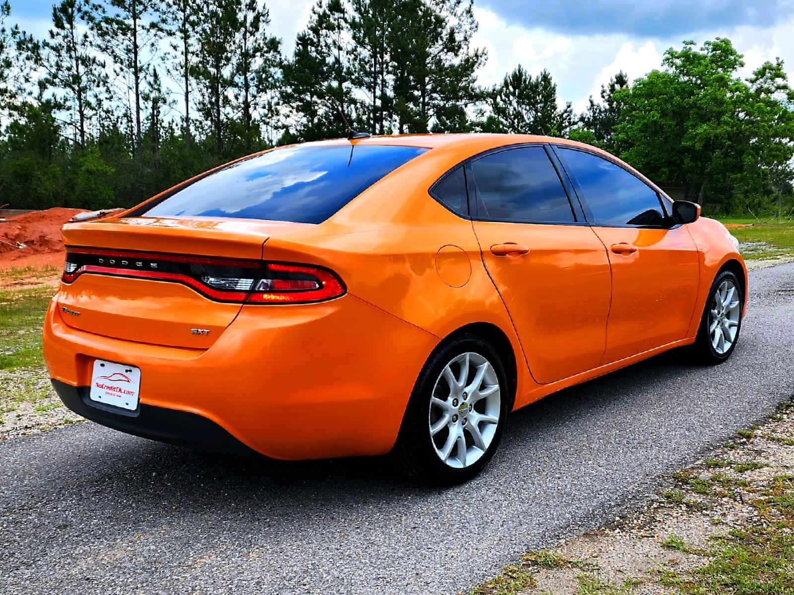 2013 Orange Dodge Dart SXT (1C3CDFBA8DD) with an 2.0L L4 DOHC 16V TURBO engine, Automatic transmission, located at 18001 Kellogg Rd., Saucier, MS, 39574, (228) 832-1441, 0.000000, 0.000000 - Photo #5