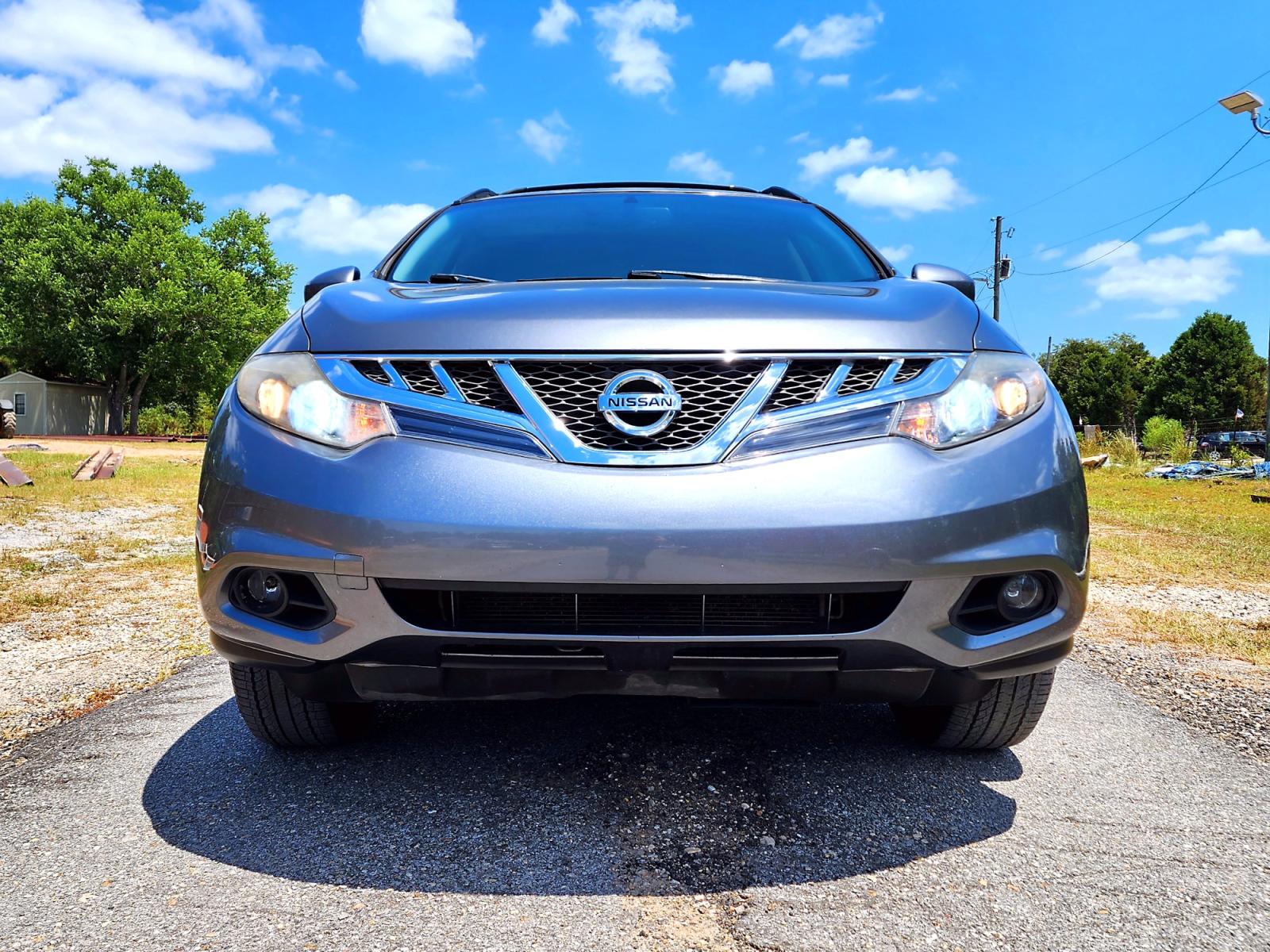 2014 Silver Nissan Murano S (JN8AZ1MU9EW) with an 3.5L V6 DOHC 24V engine, Continuously Variable Transmission transmission, located at 18001 Kellogg Rd., Saucier, MS, 39574, (228) 832-1441, 0.000000, 0.000000 - Photo #1