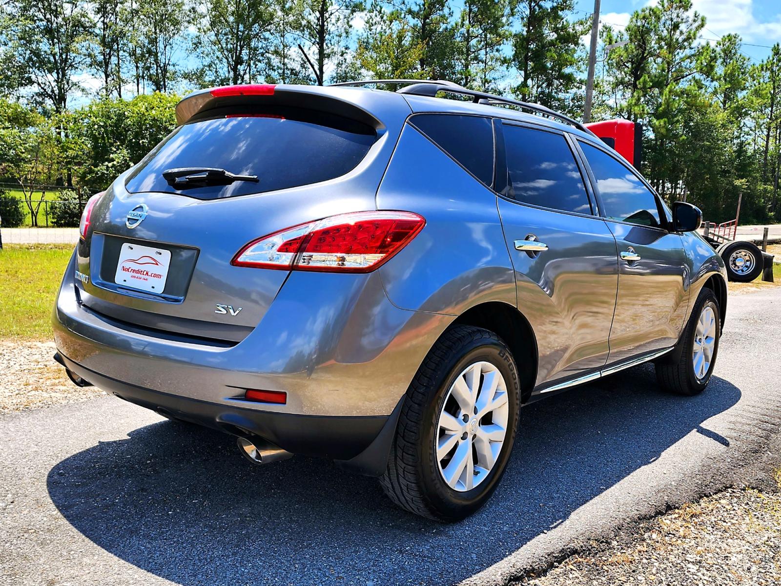 2014 Silver Nissan Murano S (JN8AZ1MU9EW) with an 3.5L V6 DOHC 24V engine, Continuously Variable Transmission transmission, located at 18001 Kellogg Rd., Saucier, MS, 39574, (228) 832-1441, 0.000000, 0.000000 - Photo #5
