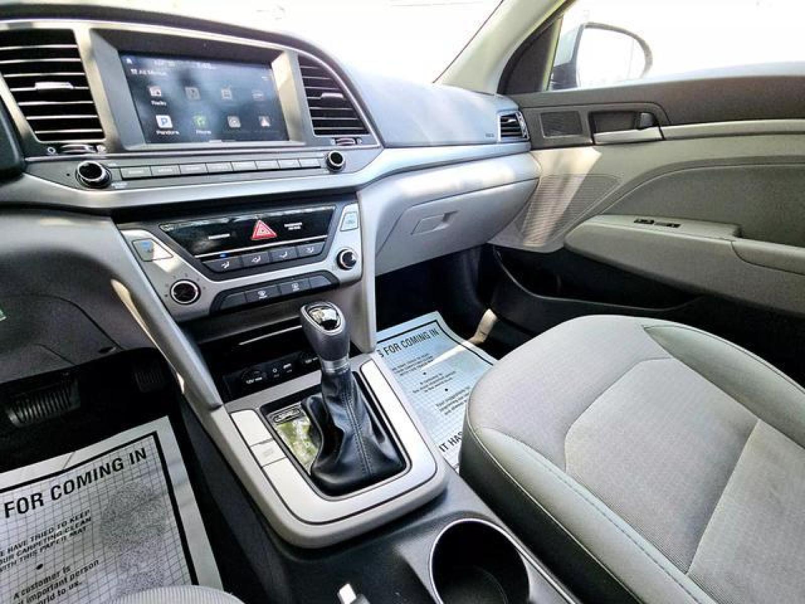 2017 Grey Hyundai Elantra SE Sedan 4D (5NPD84LF3HH) , Auto, 6-Spd Shiftronic transmission, located at 18001 Kellogg Rd, Saucier, MS, 39574, (228) 832-1441, 139.421463, -76.641457 - Photo #13
